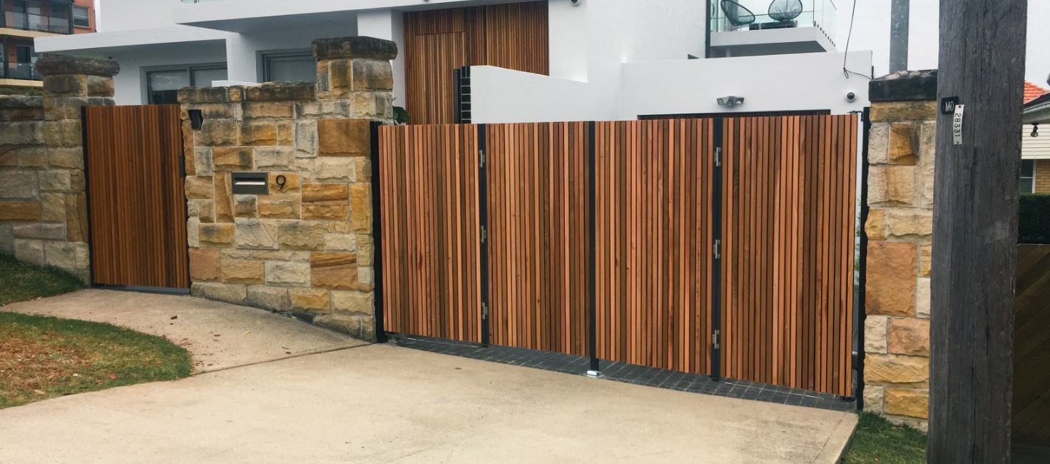 bifold gate 5